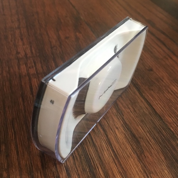 MAC 46 Lash - Picture 2 of 2